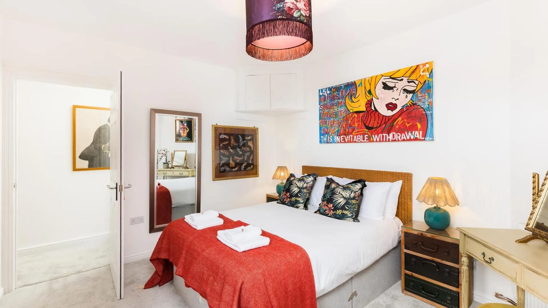 Queens Head Apartments GLOUCESTERSHIRE 0*,  United Kingdom