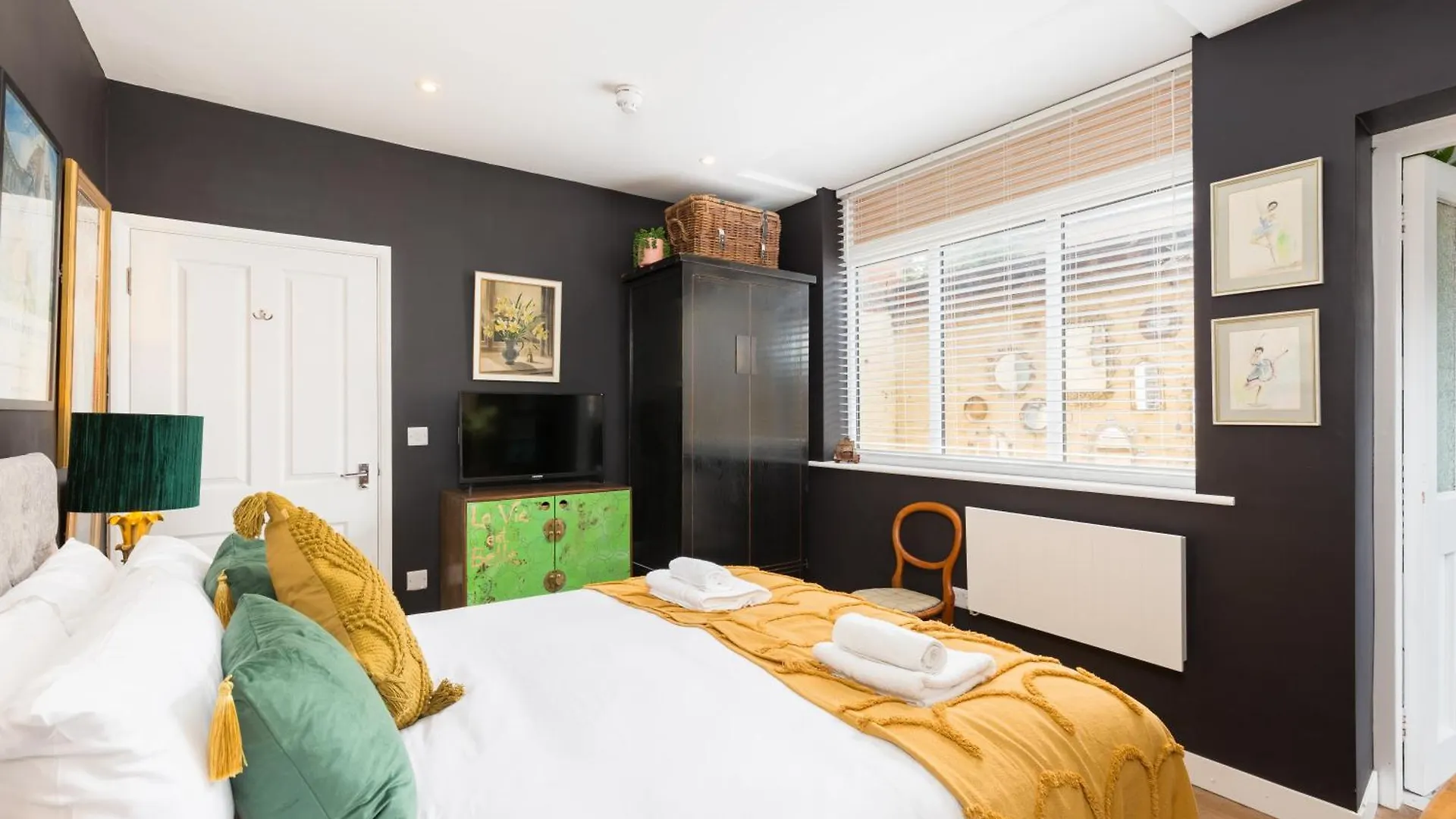 Queens Head Apartments GLOUCESTERSHIRE
